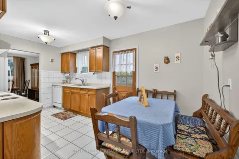 374 Maplegrove Avenue, ON L3Z 1V7