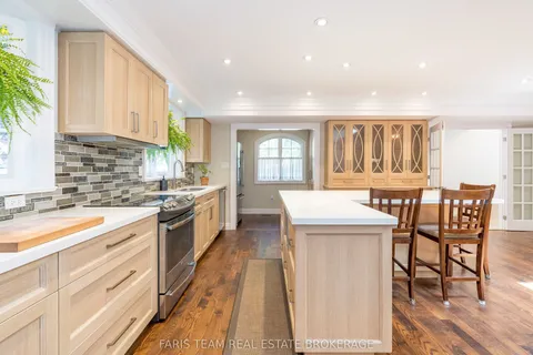 82 Derby Court, ON L3Y 5Z9