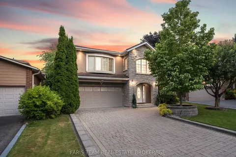 82 Derby Court, ON L3Y 5Z9