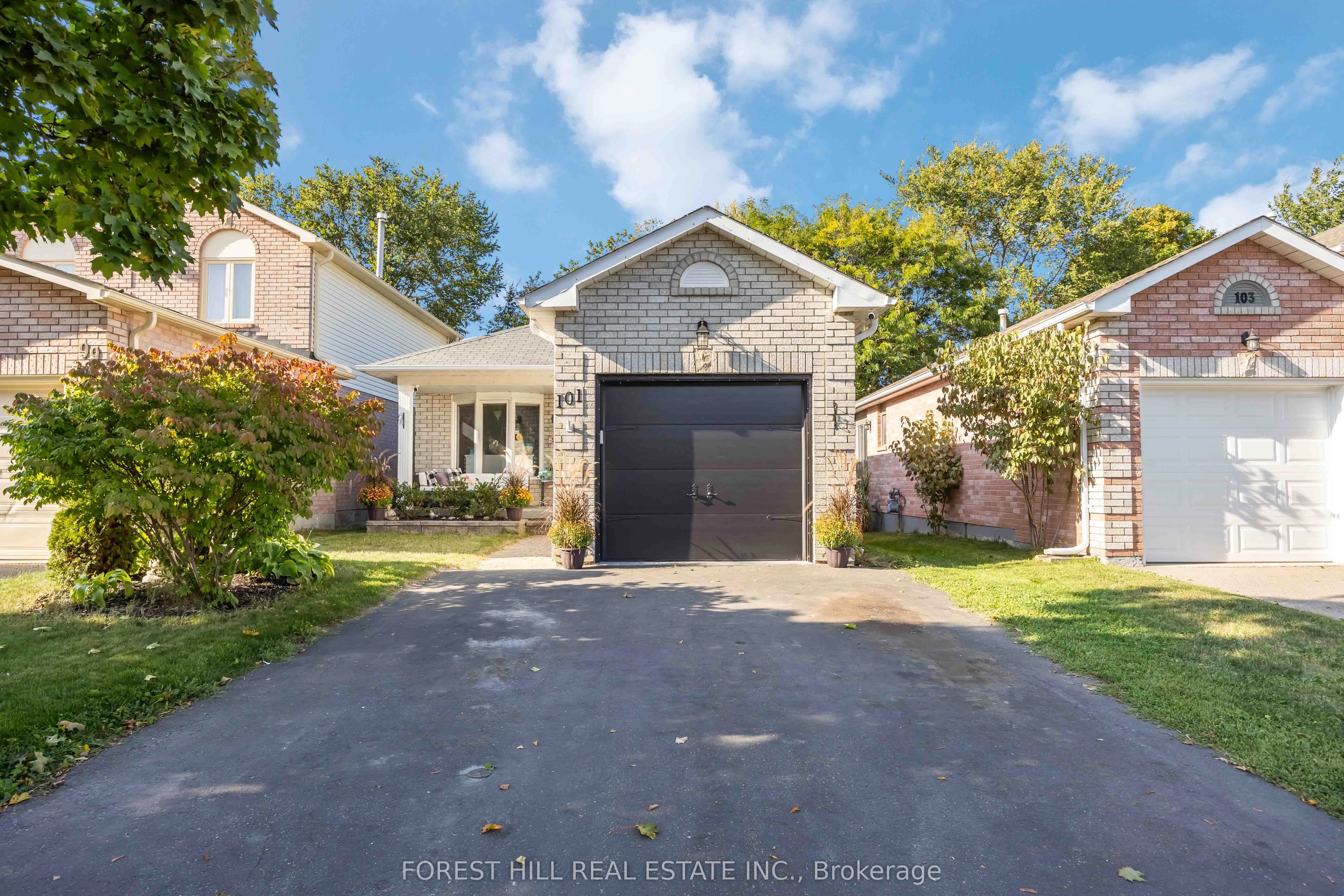 101 Gray Avenue, ON L9R 1P6