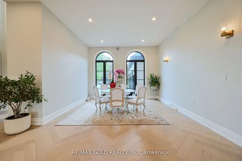 48 Sylvadene Parkway, ON L4L 2M6