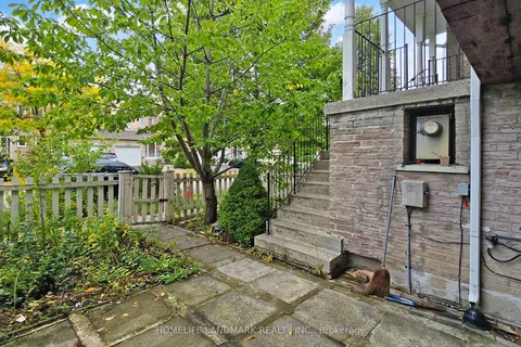 108 Sunway Square, ON L3P 7X6