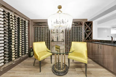 19 Petrolia Court, ON L4C 0C2