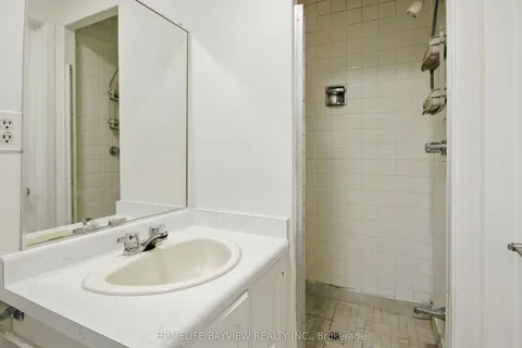 41 Sunnywood Crescent, ON L4C 6W2