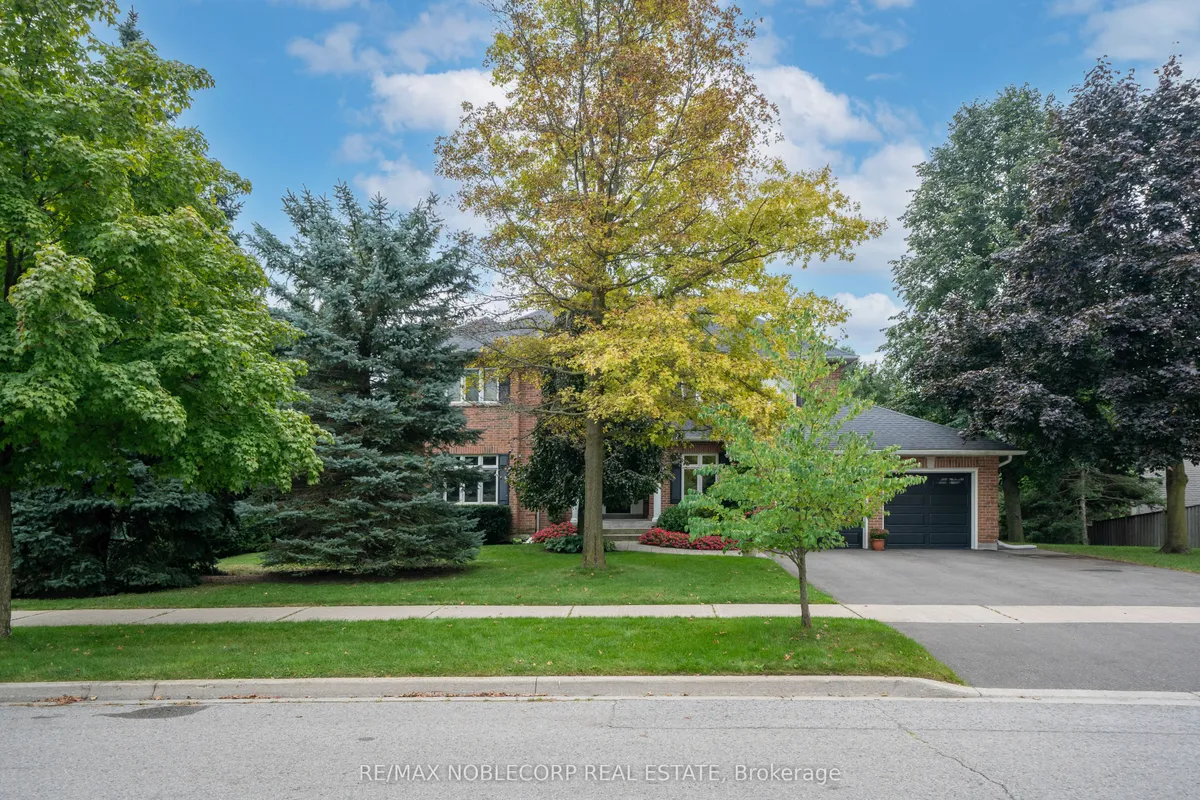 19 Stockdale Crescent, ON L4C 3T1