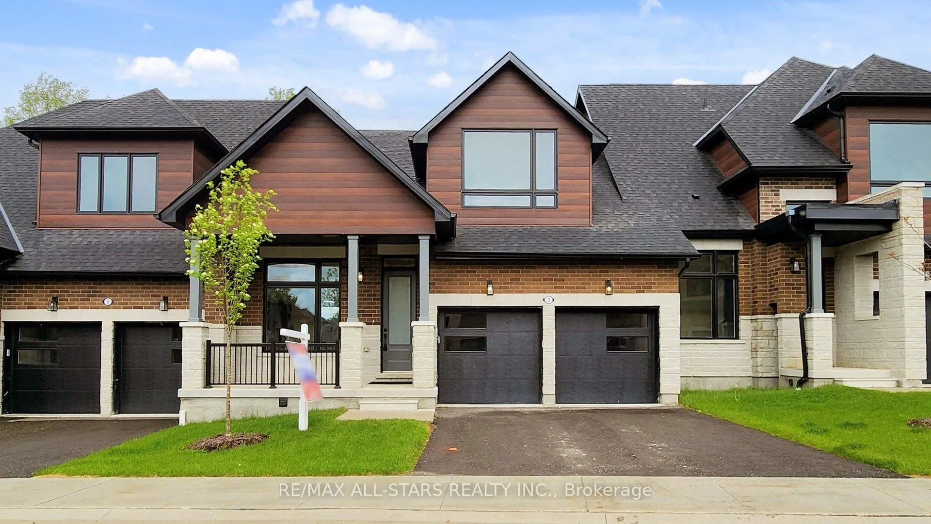 3 Lois Torrance Trail, ON L9P 0R9