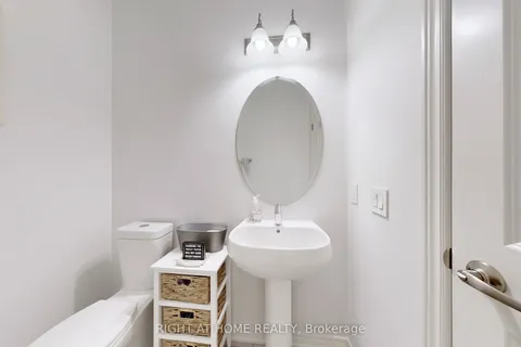 15 Forest Edge Crescent, ON L9N 1R8