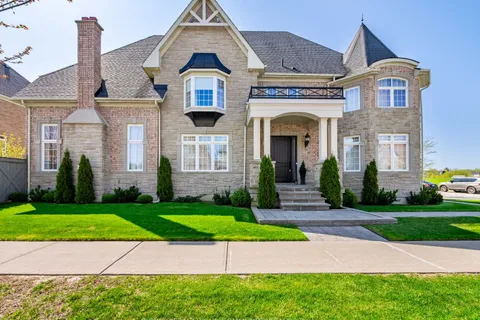 1 Terry View Crescent, ON L7B 0B7