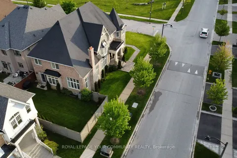 1 Terry View Crescent, ON L7B 0B7