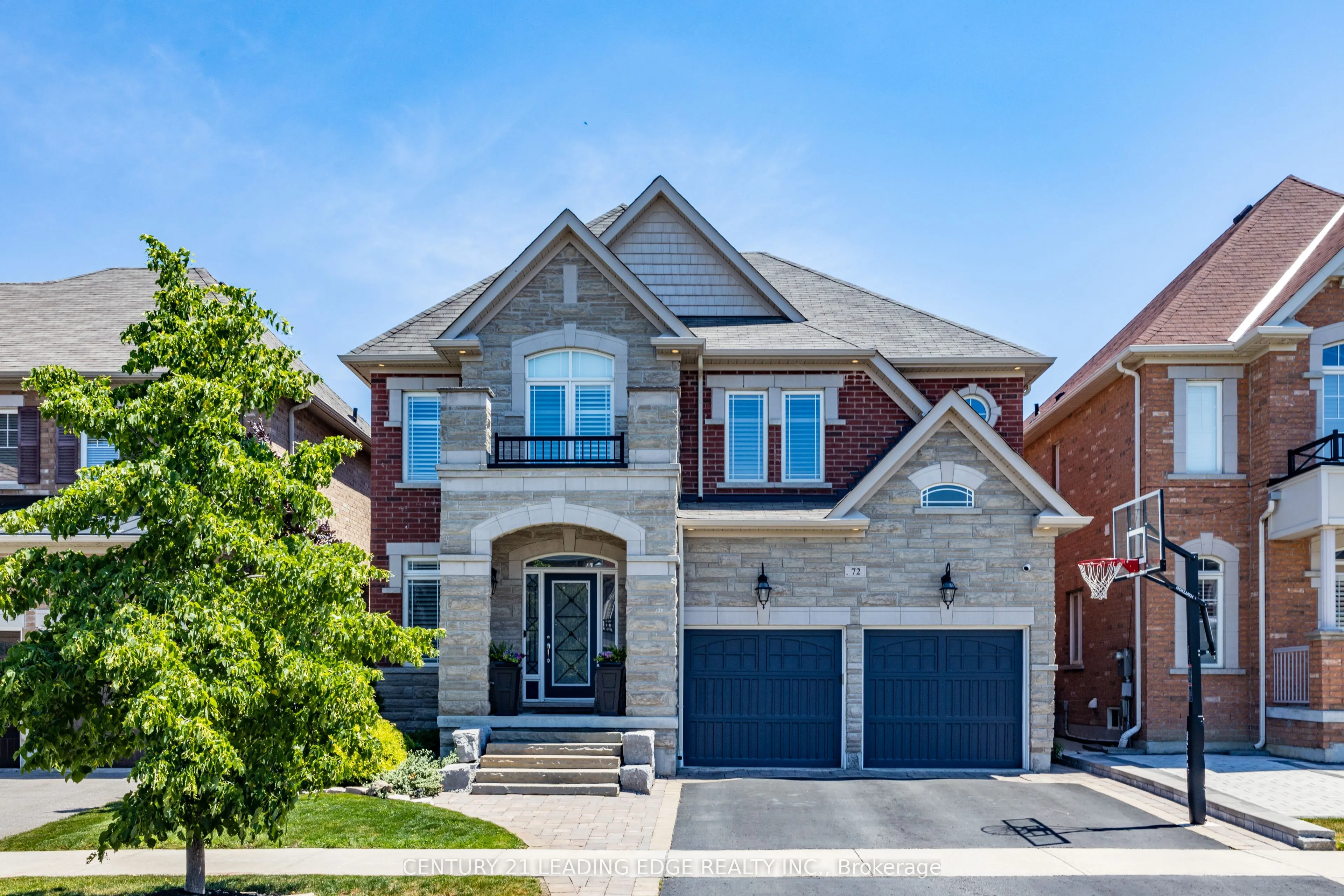 72 Pelister Drive, ON L6E 0M7