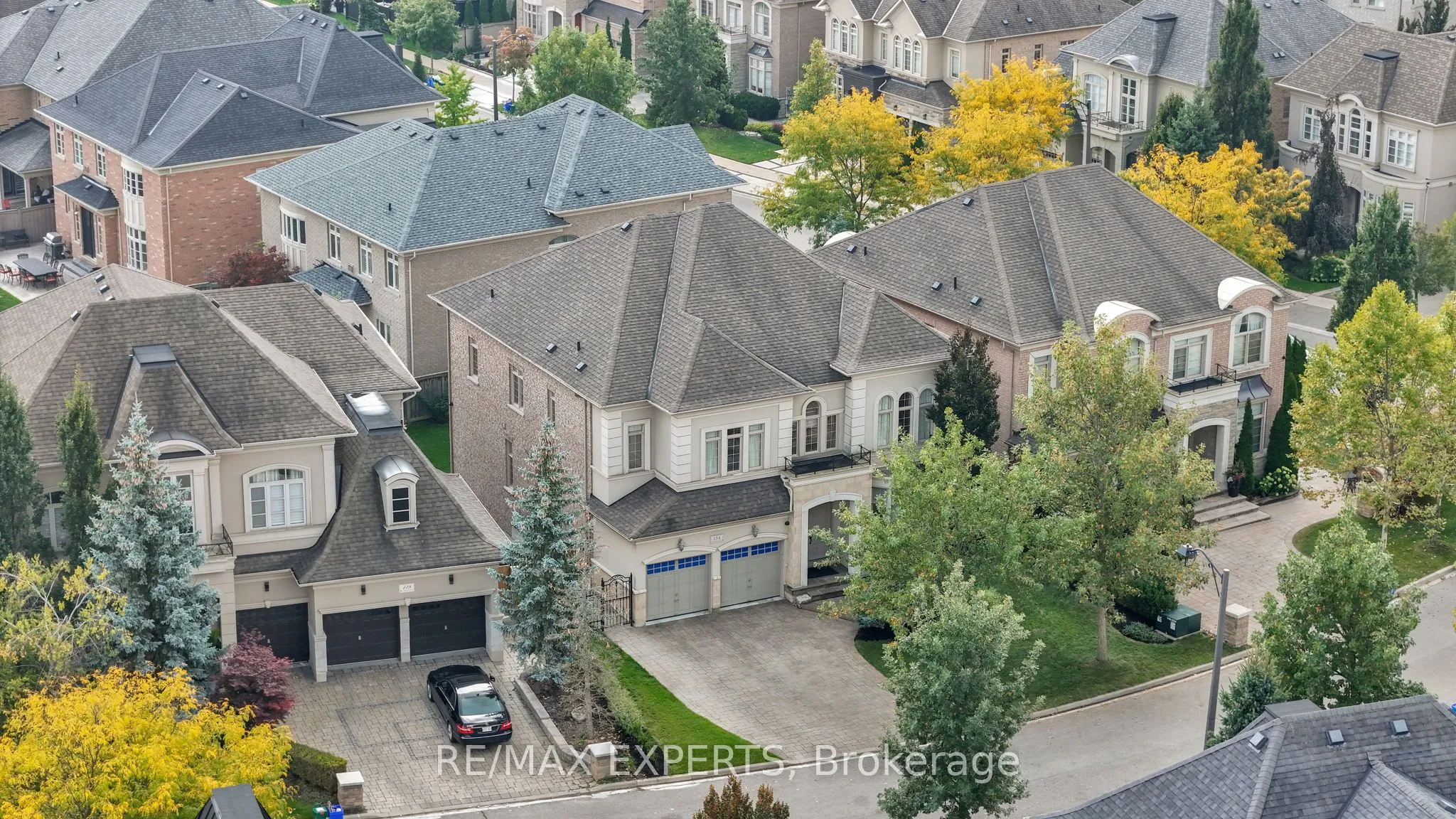 134 Orleans Circle, ON L4H 0V3