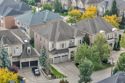 134 Orleans Circle, ON L4H 0V3