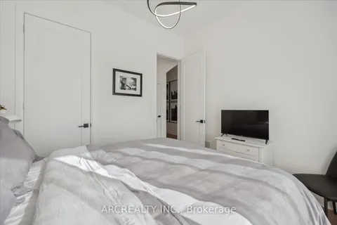 23 Vern Robertson Gate, ON L9P 0A2