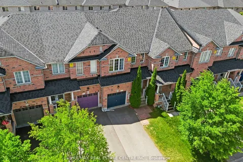 27 Martell Gate, ON L4G 0B9