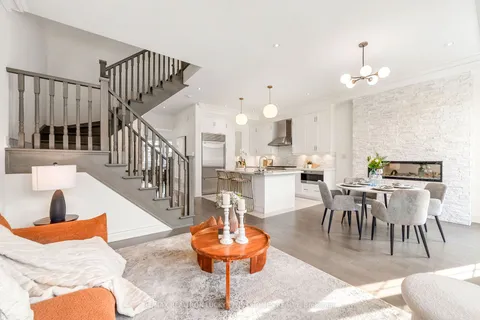 36 Creekvalley Lane, ON L6C 0Y7