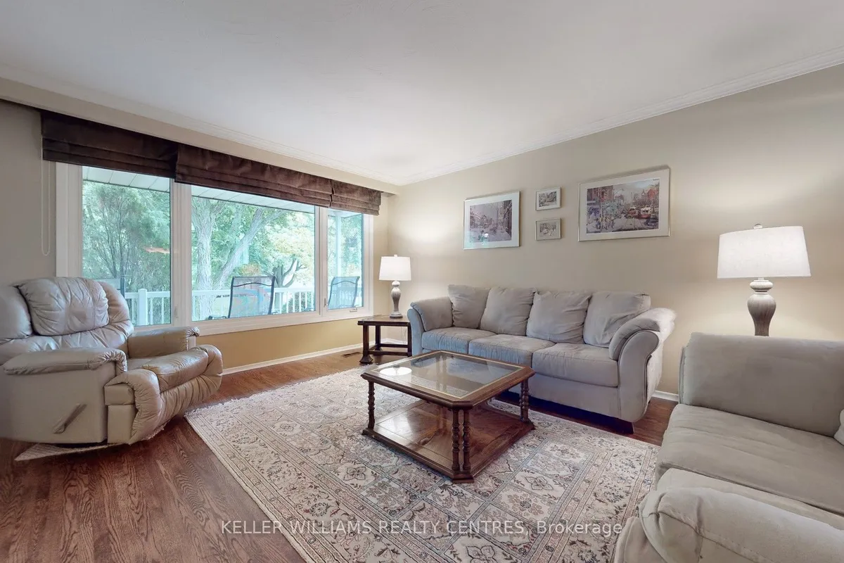 22 Coral Harbour Crescent, ON L3T 2Z7