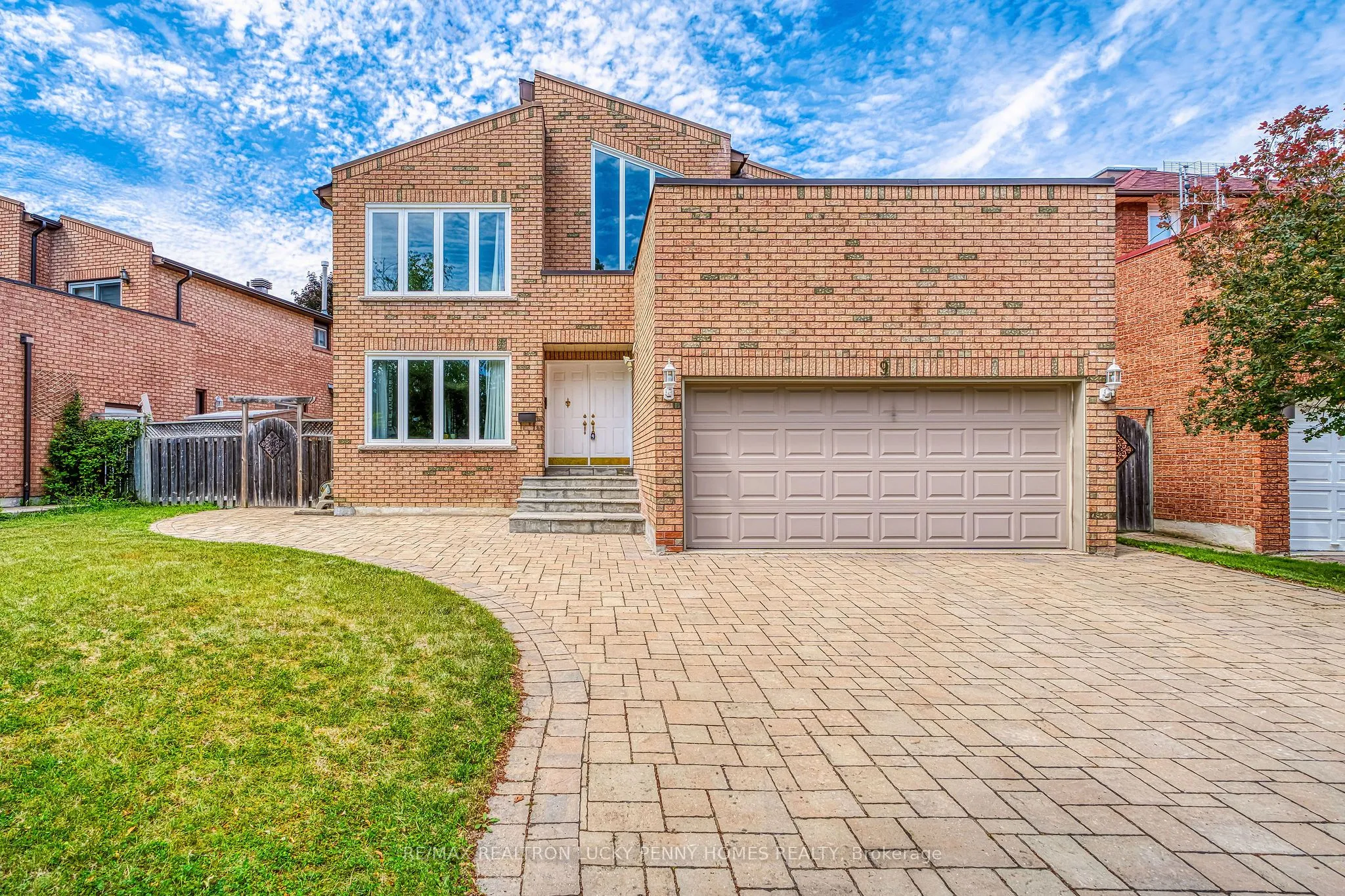 9 Coledale Road, ON L3R 7X3