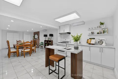 69 Wade Gate, ON L4J 5X5