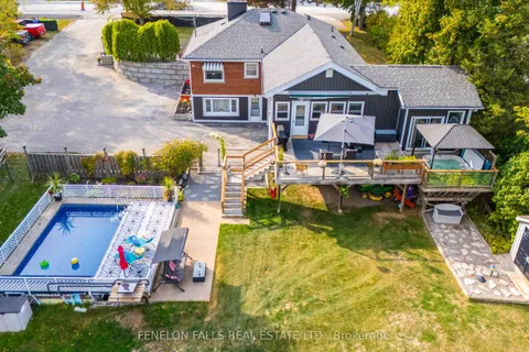 63 The Queensway N N/A, ON L4P 0L2