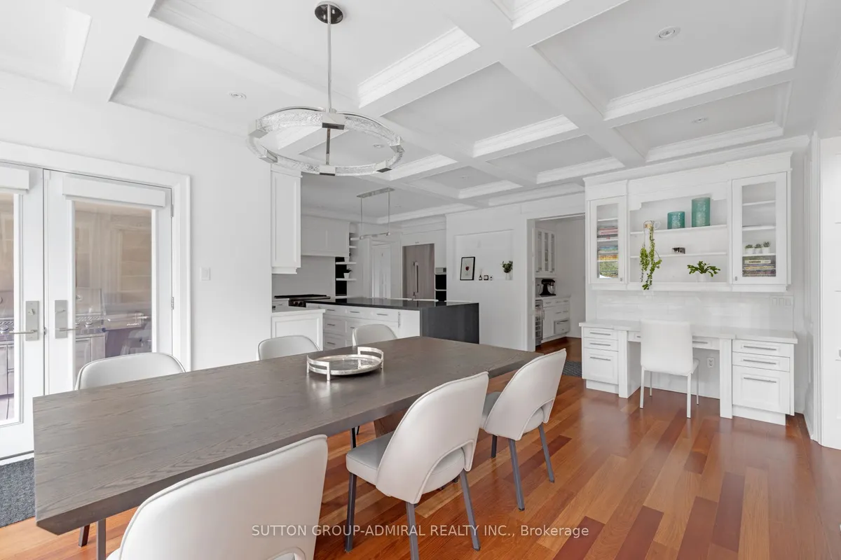 16 Flatbush Avenue, ON L4L 8K3