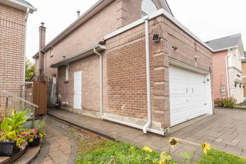 62 Walford Road, ON L3S 2T1