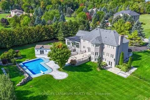 90 Offord Crescent, ON L4G 0K5