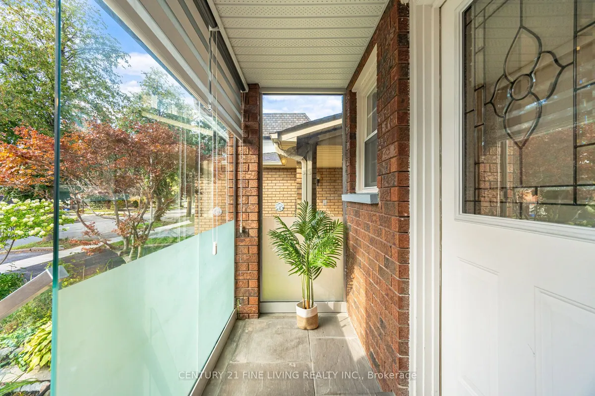 91 Wade Gate, ON L4J 5X5