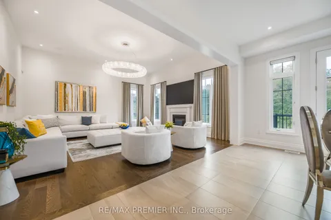 30 Enclave Court, ON L4H 4V9