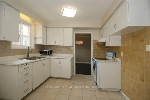 1 Mira Road, ON L3T 2H5