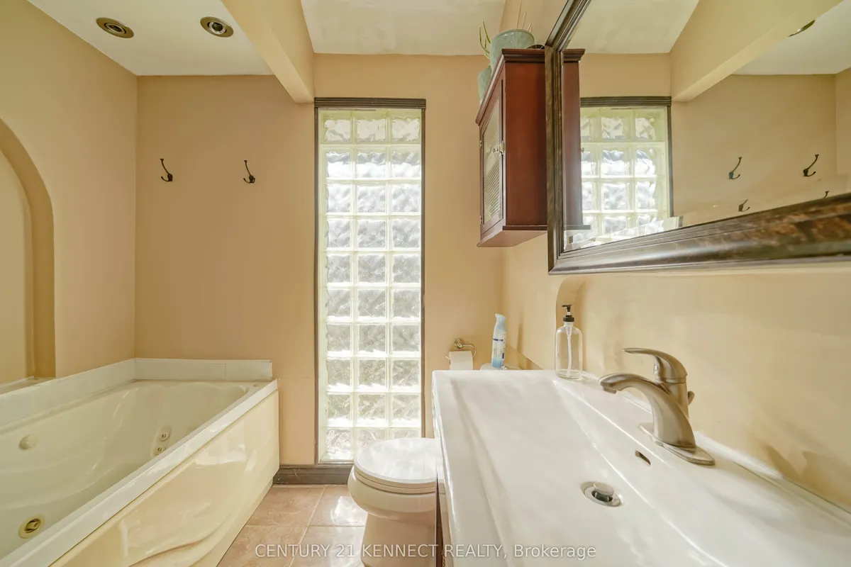 10813 Victoria Square Boulevard, ON L6C 1J3