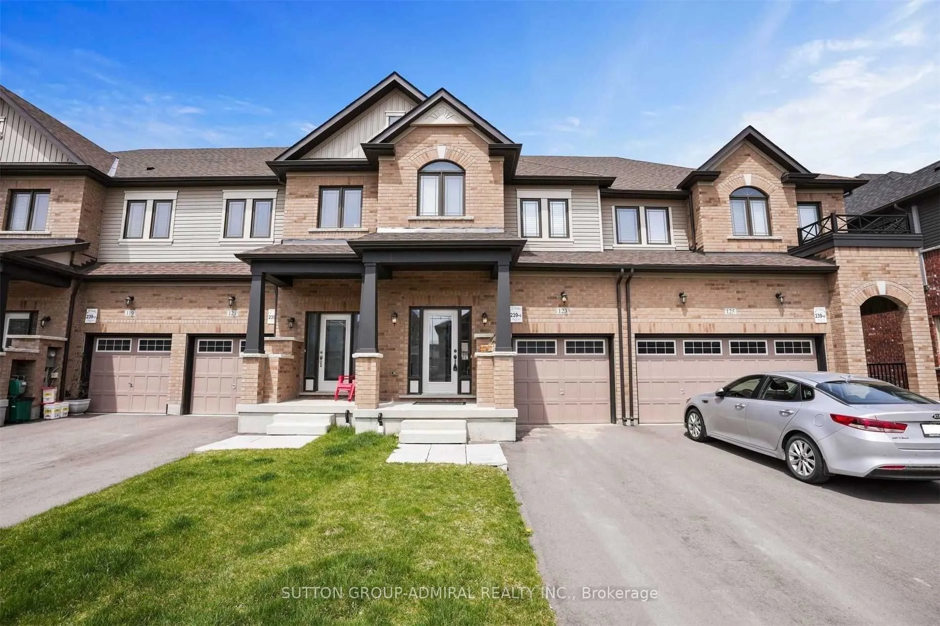 123 Arnold Crescent, ON L9R 0T5