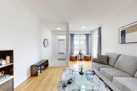 127 Decast Crescent, ON L6B 1N8