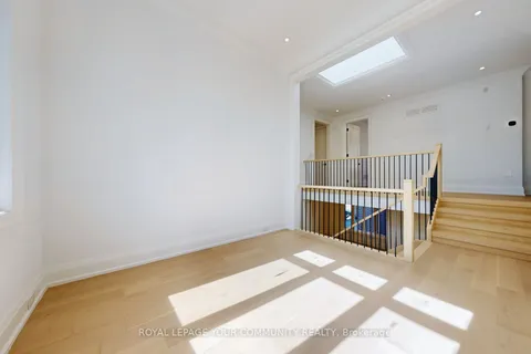 45 Drynoch Avenue, ON L4E 3E7