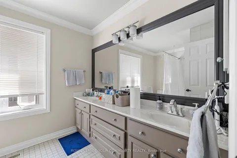 52 Beaufort Hills Road, ON L4E 2N1