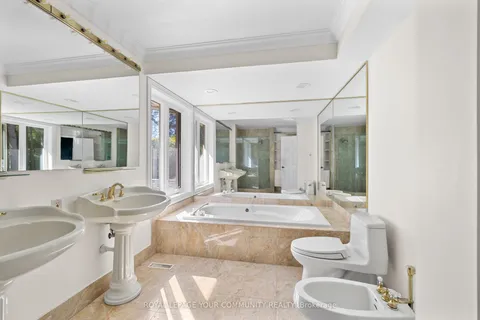 52 Beaufort Hills Road, ON L4E 2N1