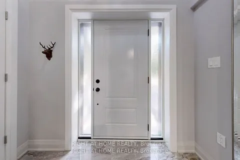 15 Old Church Road, ON L7B 1K4