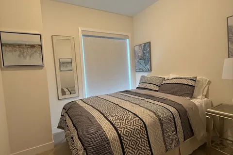 20 Credit Lane, ON L4E 1G9