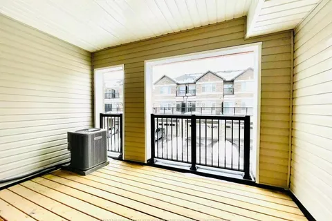 26 Stoeber Lane, ON L6B 1R2