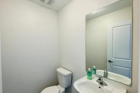 26 Stoeber Lane, ON L6B 1R2