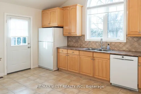 25 Norman Avenue, ON L0G 1N0