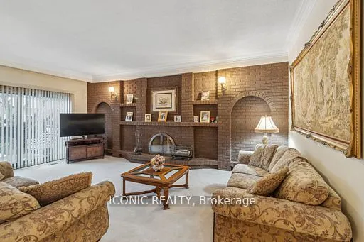 44 Wigwoss Drive, ON L4L 2P8