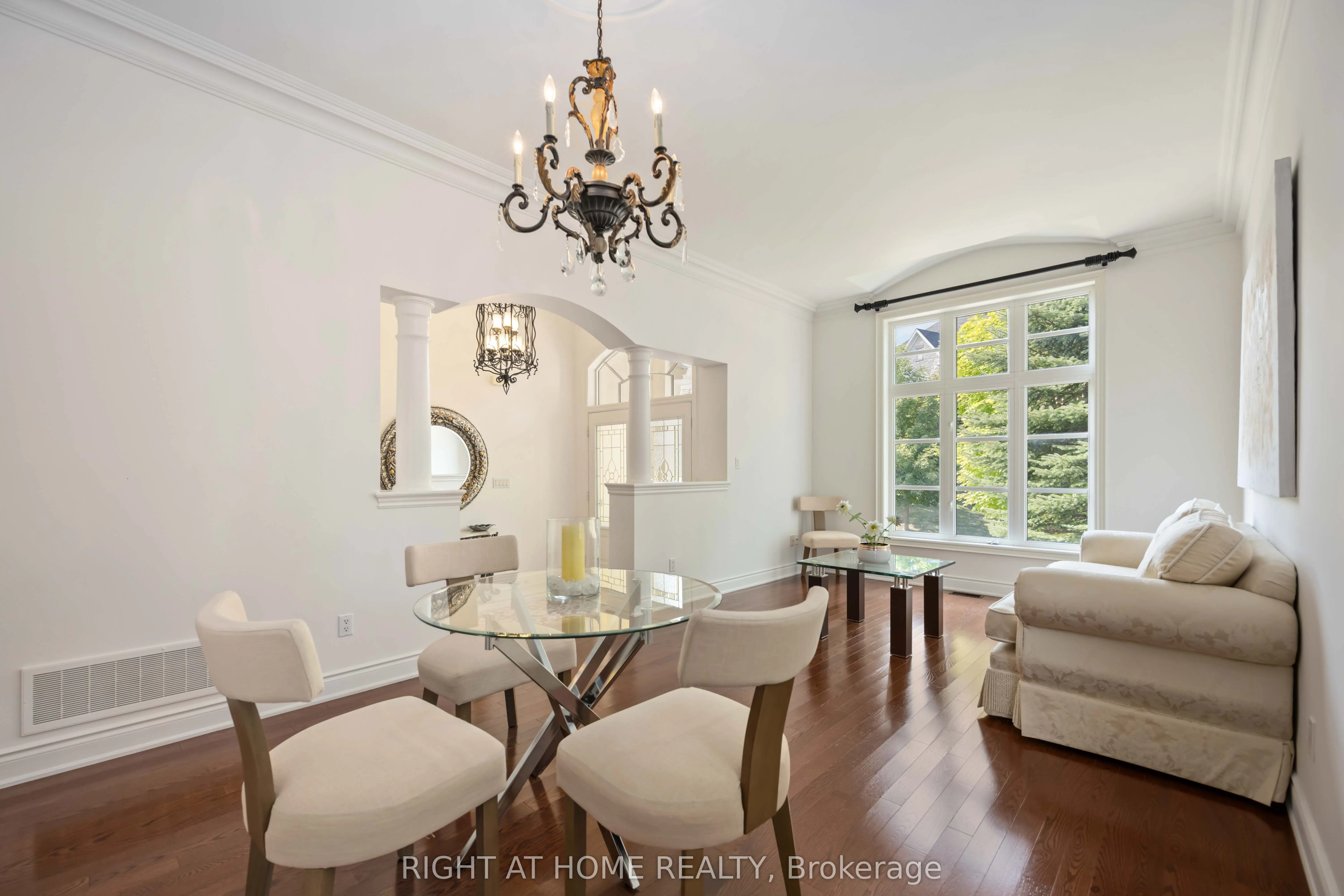 6 Sachet Drive, ON L4E 4S1