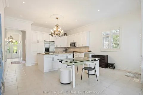 6 Sachet Drive, ON L4E 4S1