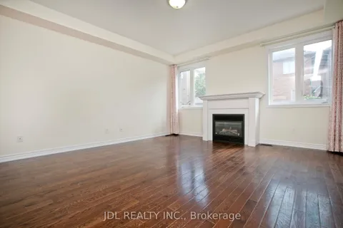 21 Wozniak Crescent, ON L6E 0L4