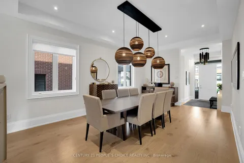 140 Wainfleet Crescent, ON L4L 1A6