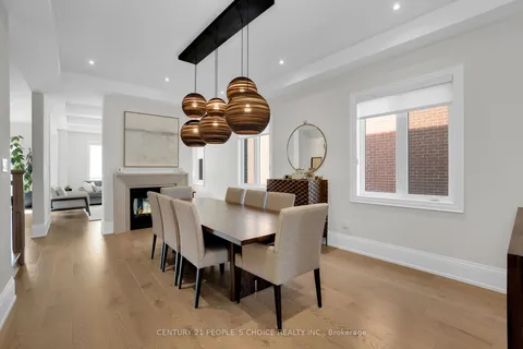 140 Wainfleet Crescent, ON L4L 1A6