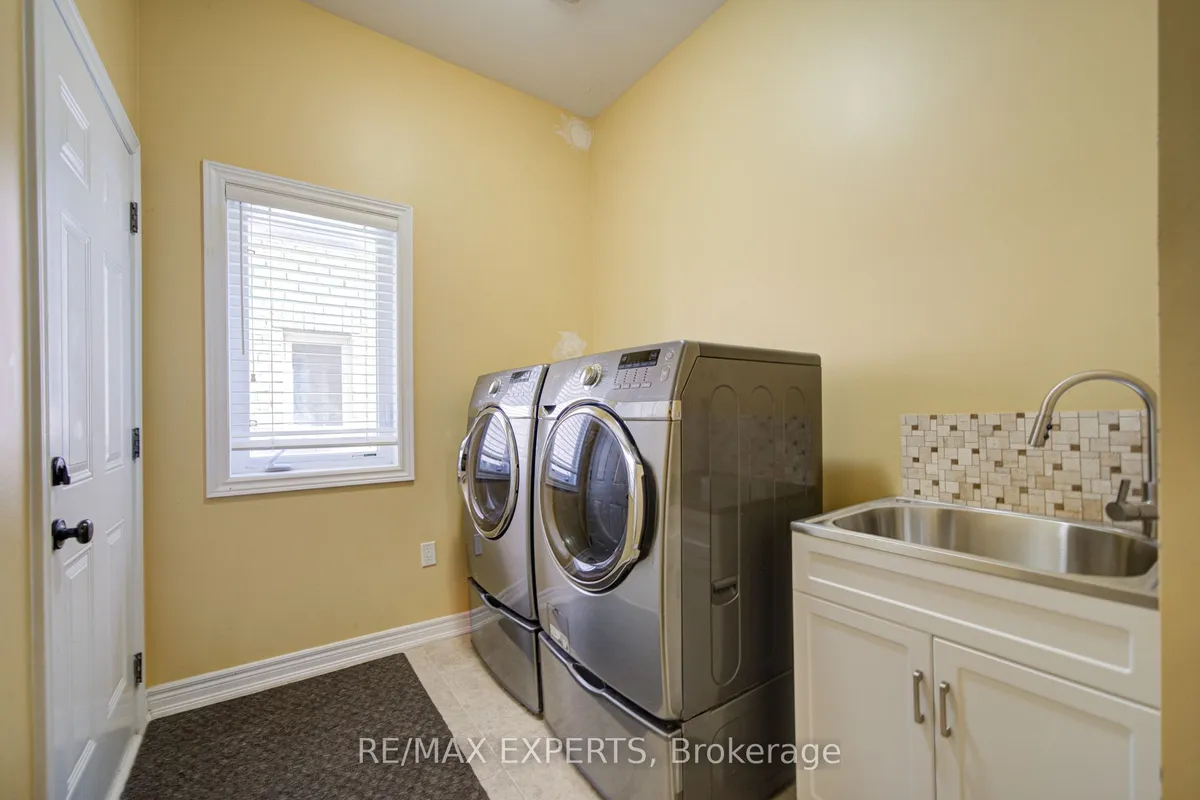 277 Chatfield Drive, ON L4H 3R8