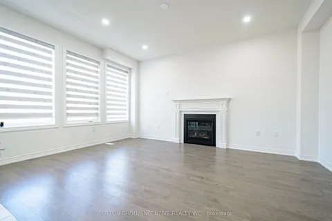 37 BAYCROFT Boulevard, ON L3W 0M1