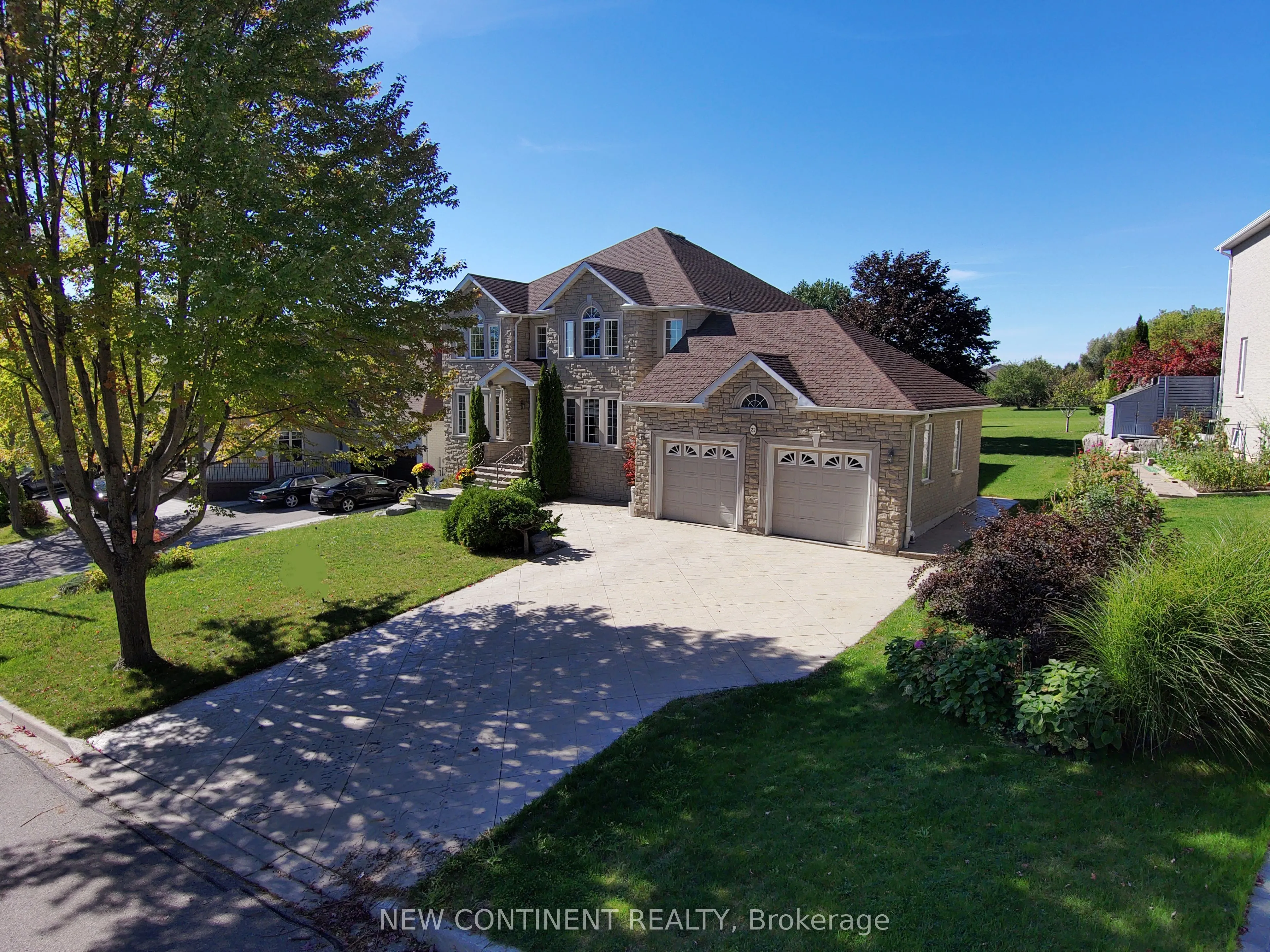 22 Appalachian Road, ON L6A 2V9