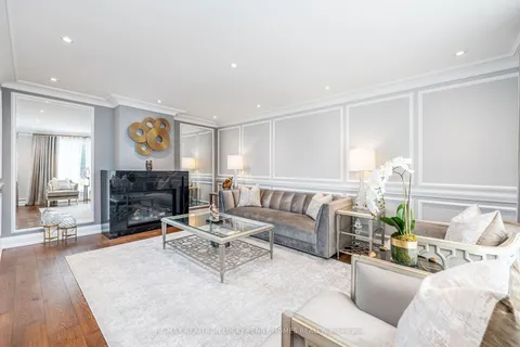 38 Beckenridge Drive, ON L3S 2V7